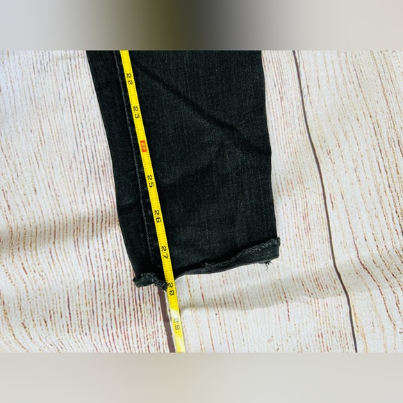 GAP Women’s Charcoal Mid Rise Sculpted Distressed Denim Leggings Size 4/27 - Picture 3 of 6